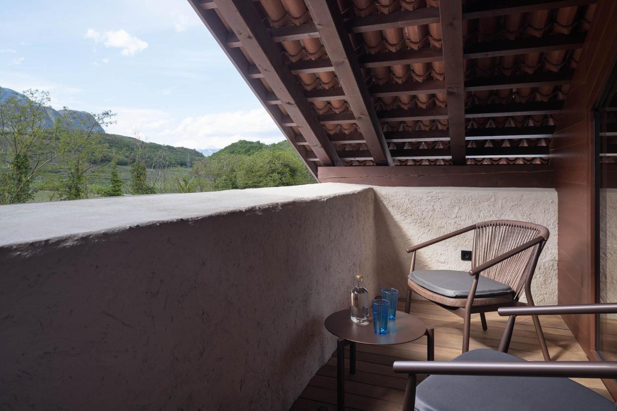 Ansitz Battisti Suites (Adults Only) Caldaro Phòng bức ảnh