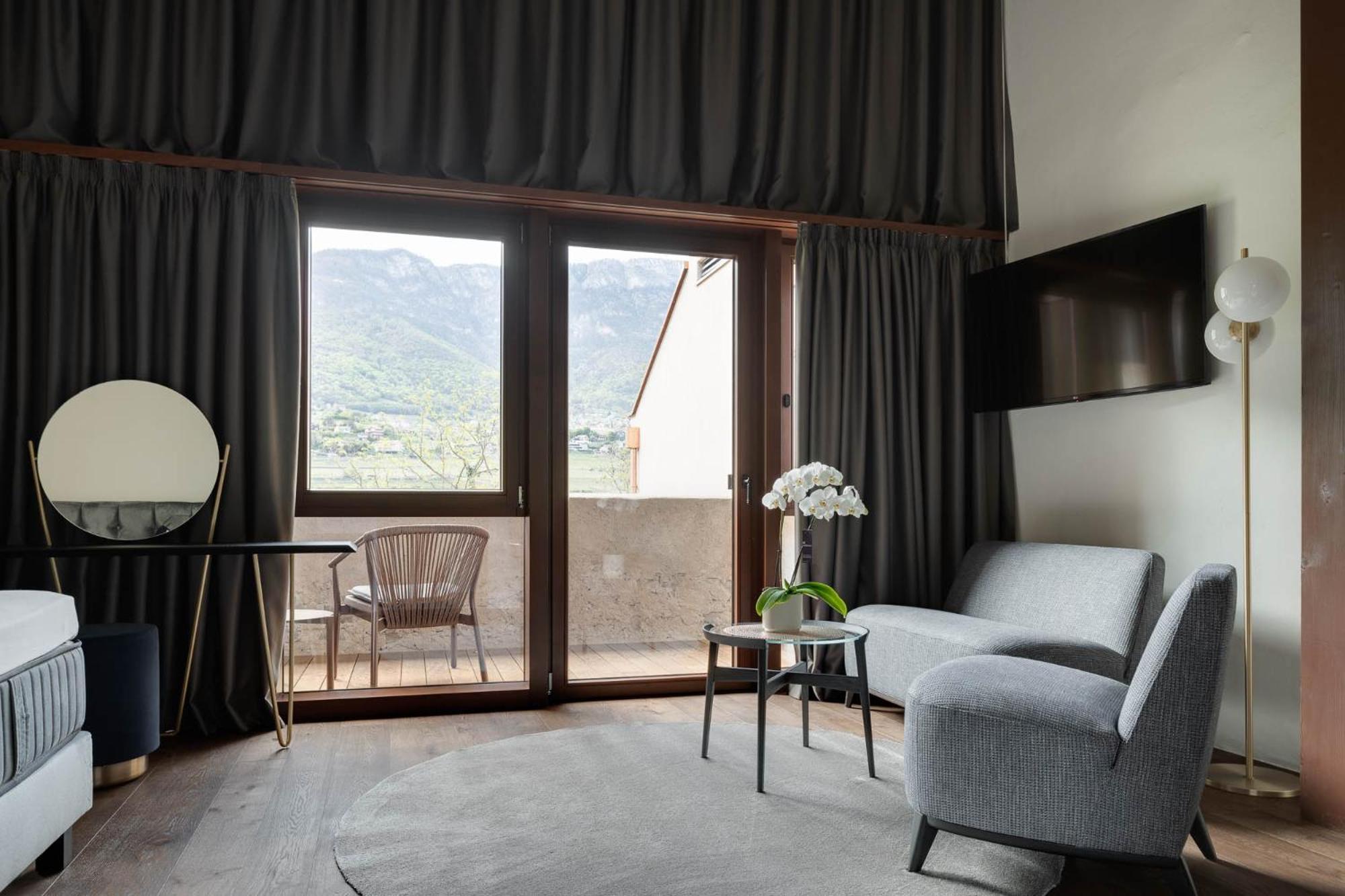 Ansitz Battisti Suites (Adults Only) Caldaro Phòng bức ảnh